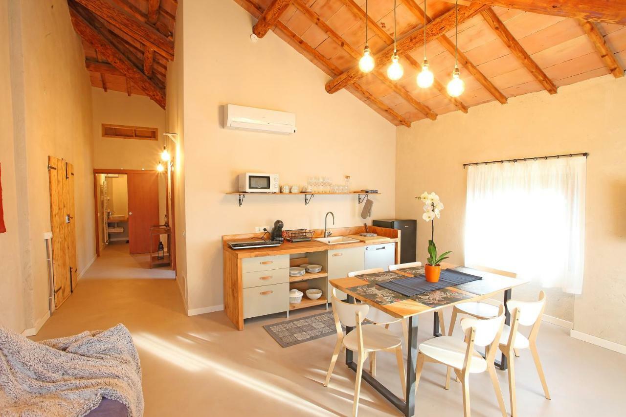 Il Bozzolo Eco Boutique Apartments Valeggio sul Mincio Exterior photo