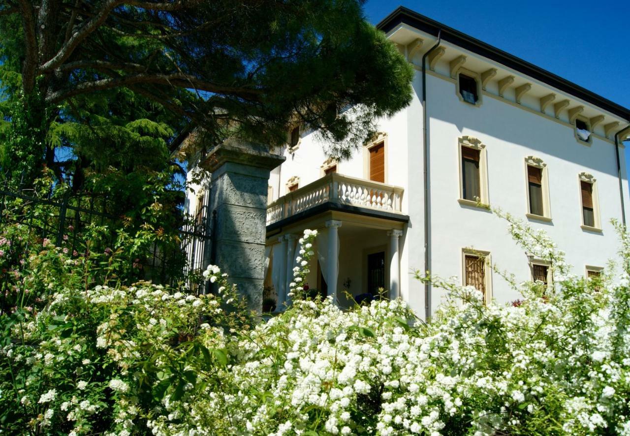 Il Bozzolo Eco Boutique Apartments Valeggio sul Mincio Exterior photo